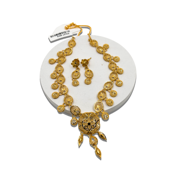 Dubai Forming Gold Nackless set